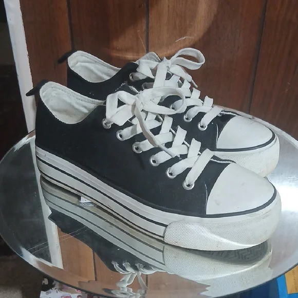 Rue21 Shoes Retro Rue Platform Sneakers Poshmark